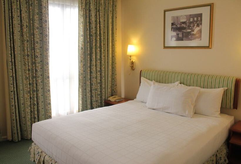 Merdeka Palace Hotels & Suites