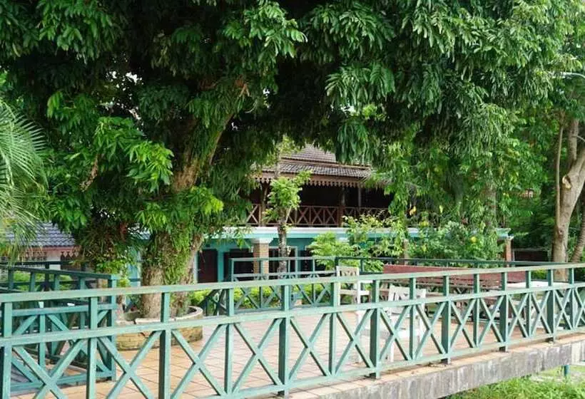 Hotelli Vansana Namngum