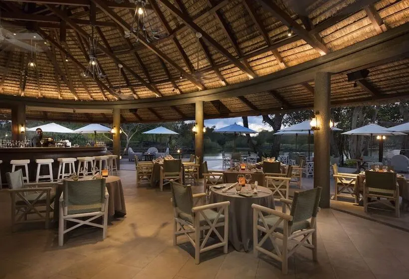 استراحتگاه Constance Belle Mare Plage