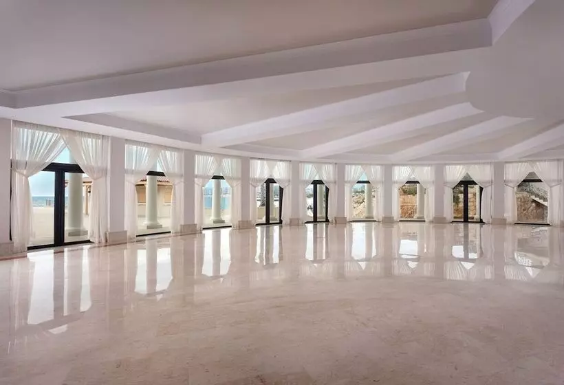 The Westin Dragonara Resort, Malta