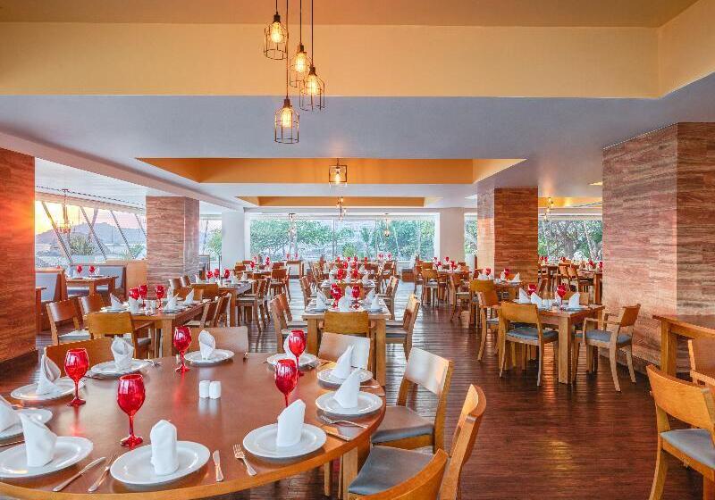 Fiesta Americana Acapulco Villas