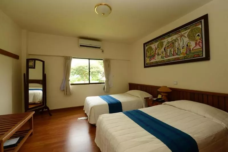 ホテル Bagan Thiripyitsaya Sanctuary Resort