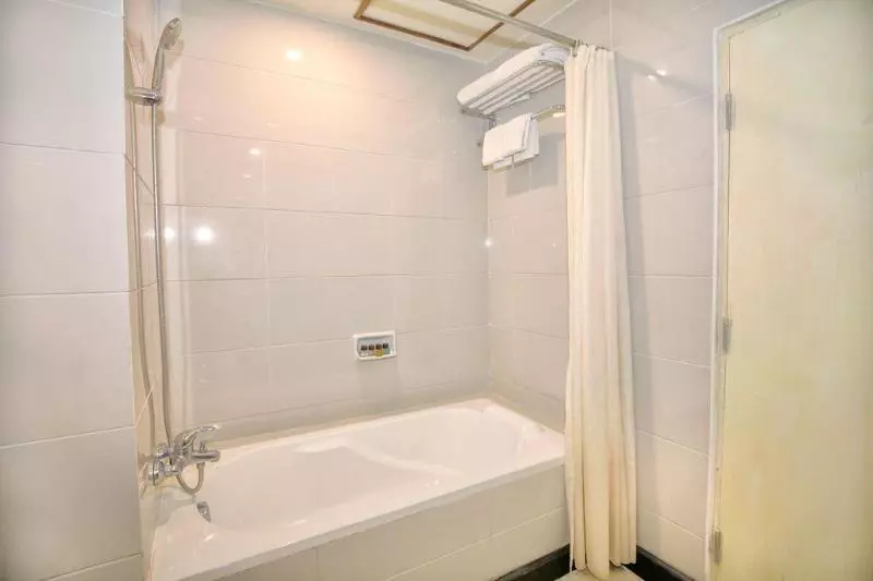 ホテル Bagan Thiripyitsaya Sanctuary Resort