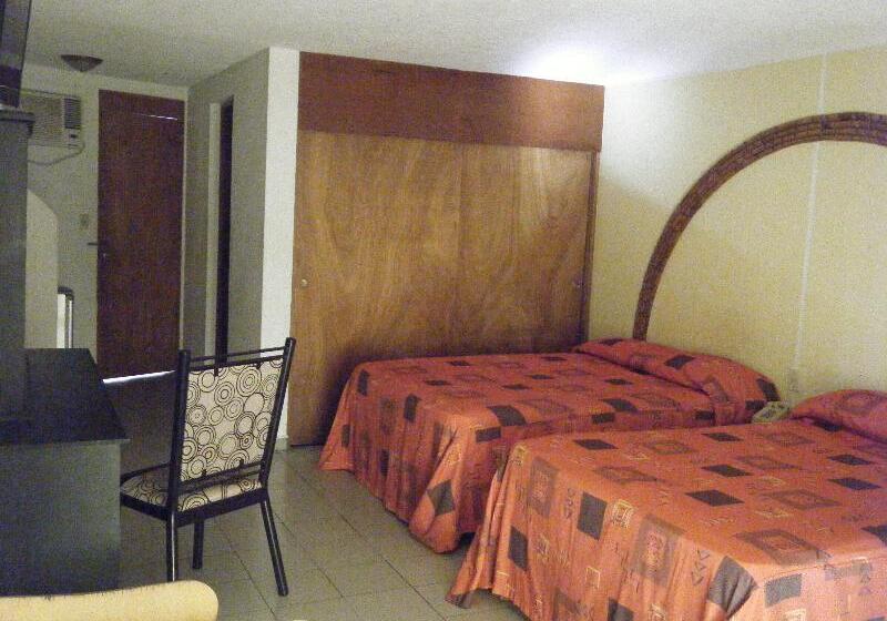 فندق El Tropicano