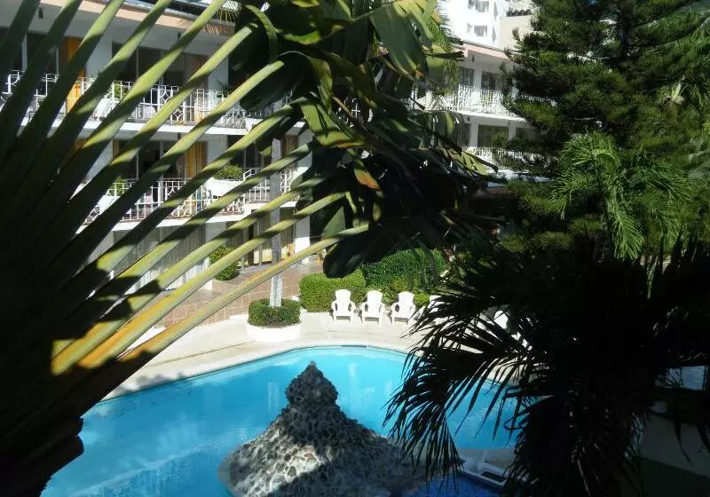 ホテル El Tropicano