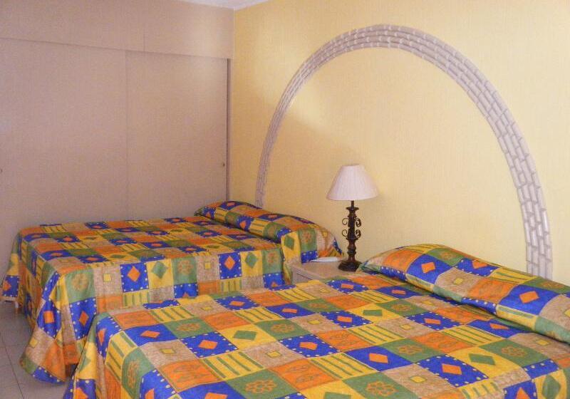 فندق El Tropicano