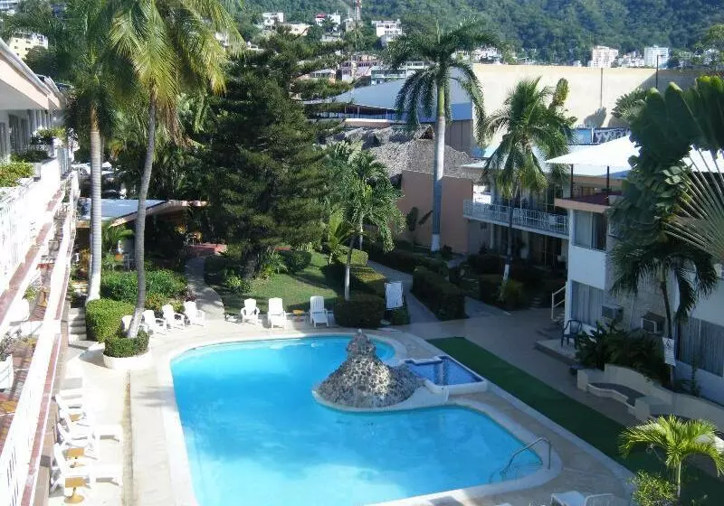 ホテル El Tropicano