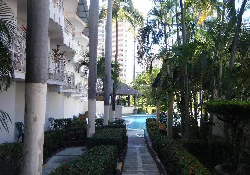 ホテル El Tropicano