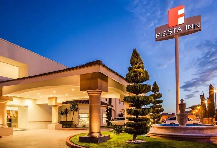 Отель Fiesta Inn Saltillo