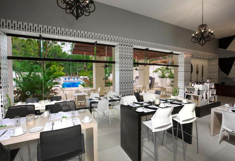 Hotel Oasis Tulum Lite