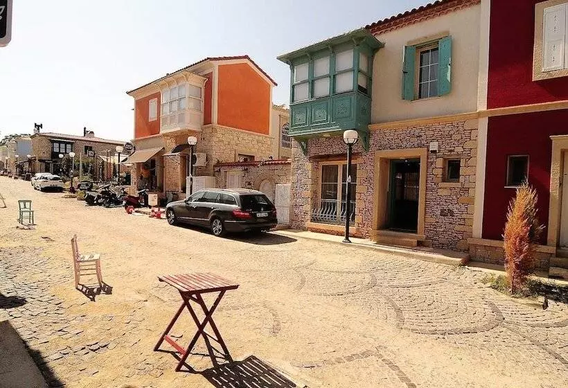 Alacati Eldoris Otel