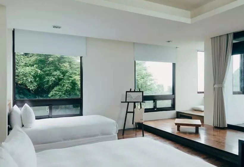 تختخواب و صبحانه Adagio Jinguashi