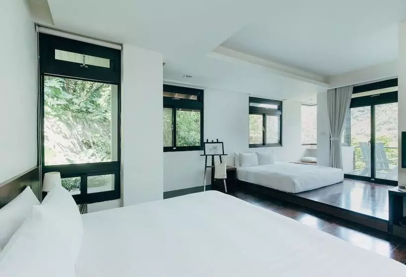 تختخواب و صبحانه Adagio Jinguashi