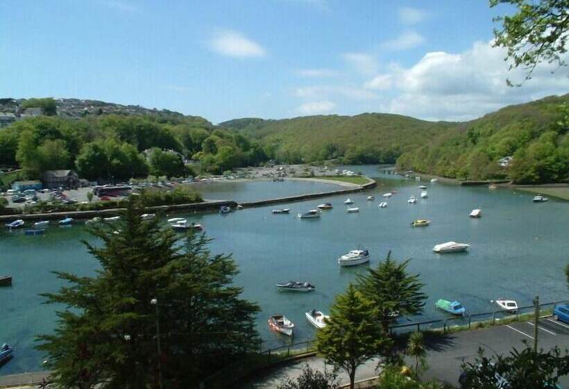 צימר Trehaven Manor