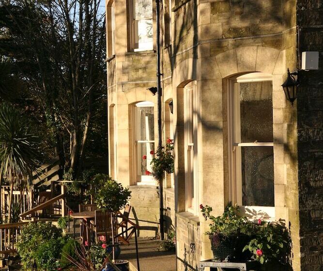 צימר Trehaven Manor