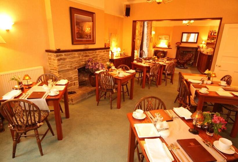 צימר Trehaven Manor