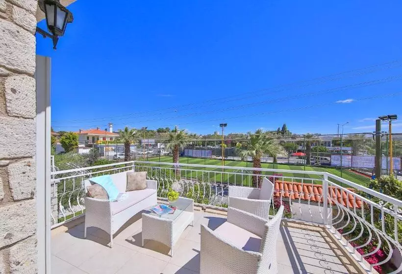 Hotelli Alacati Sorf