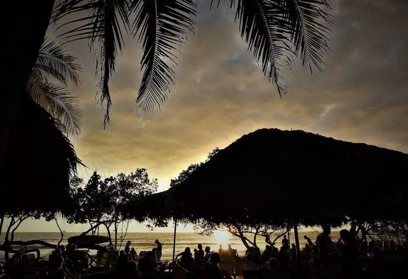 ホテル Banana Beach