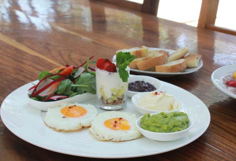 فندق Banana Beach