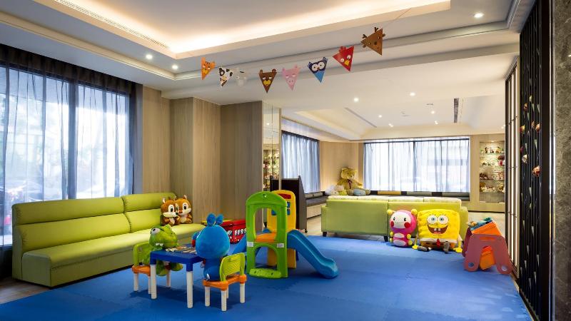 هتل Check Inn Taichung Wenxin Zhongqing