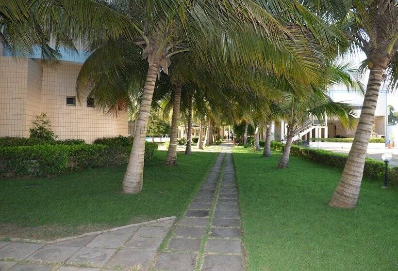 בית מלון כפרי Ghis Palace