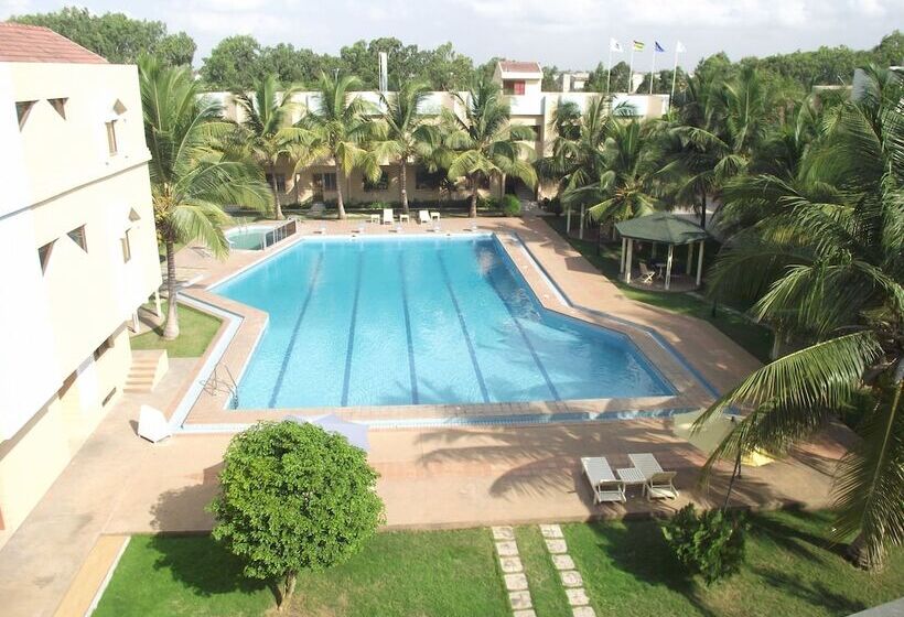 בית מלון כפרי Ghis Palace