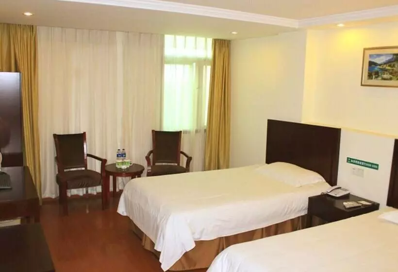 Hotelli Greentree Inn Anhui Huainan Liulizhan Express