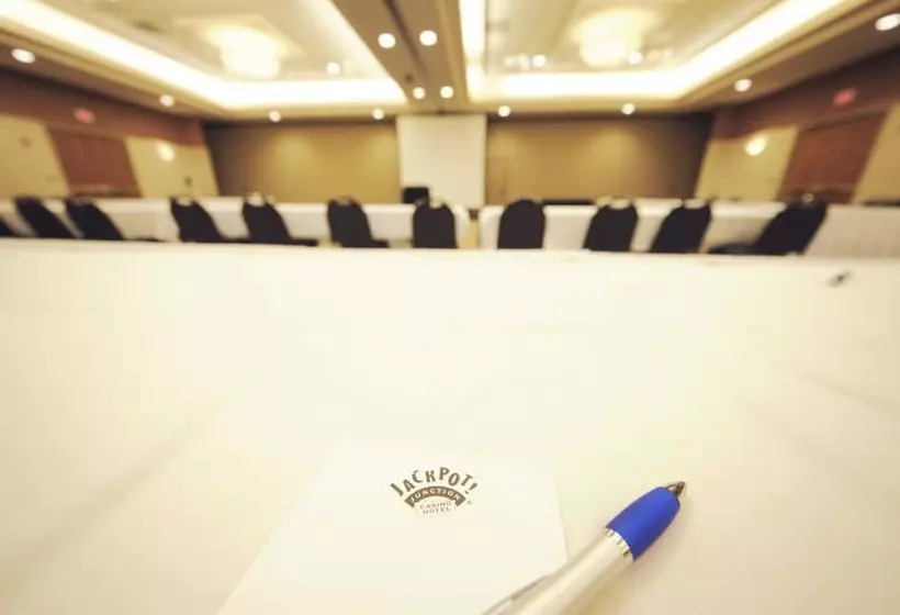 Hotelli Jackpot Junction Casino