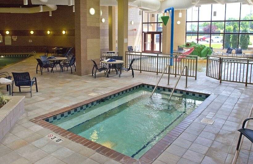 בית מלון כפרי Jackpot Junction Casino