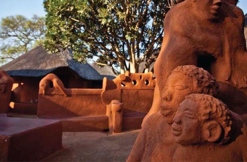 فندق Leshiba Mountain Retreats