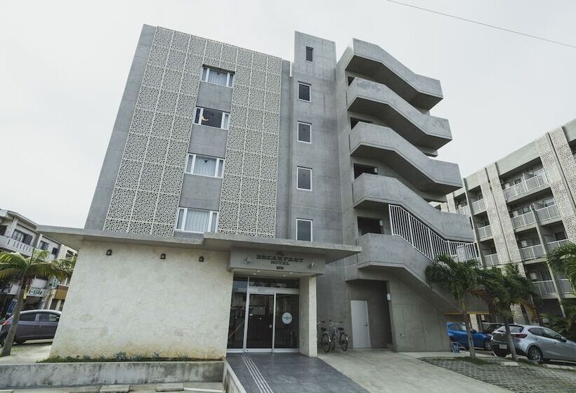 The Breakfast Hotel Porto Ishigakijima