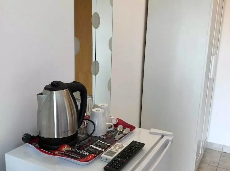 ペンション Apartments Ana & Ita