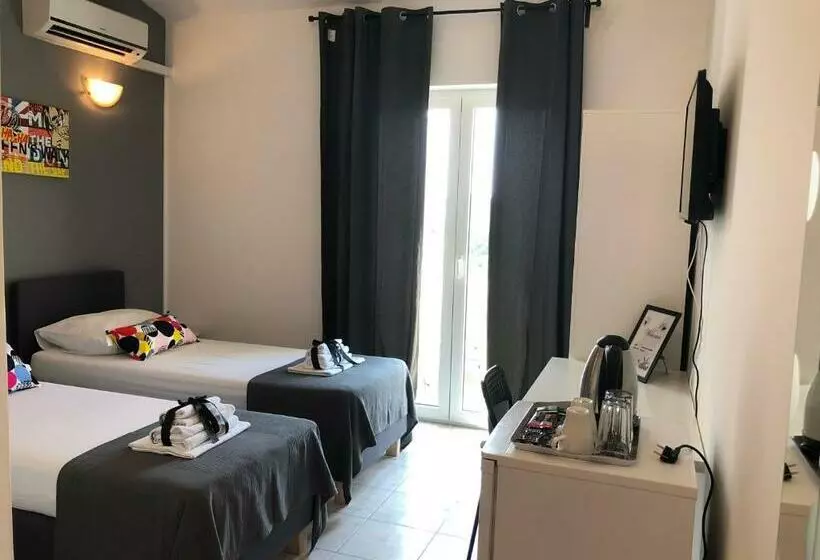 ペンション Apartments Ana & Ita