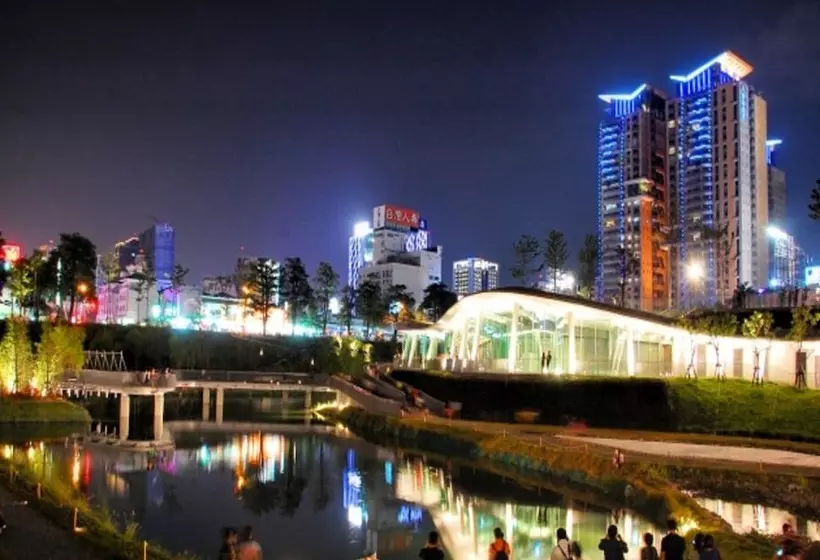 مسافرخانه Love I