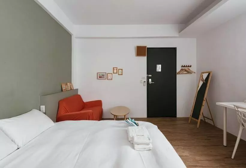 مسافرخانه Love I