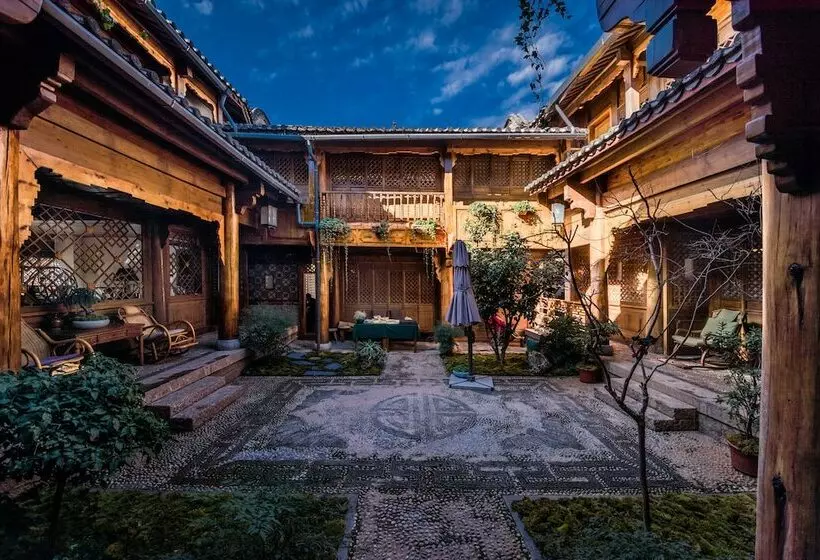 Sanshengwuer Zeyun Inns