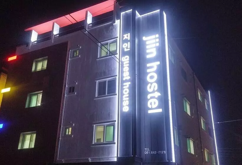 Jiin Hostel & Guesthouse