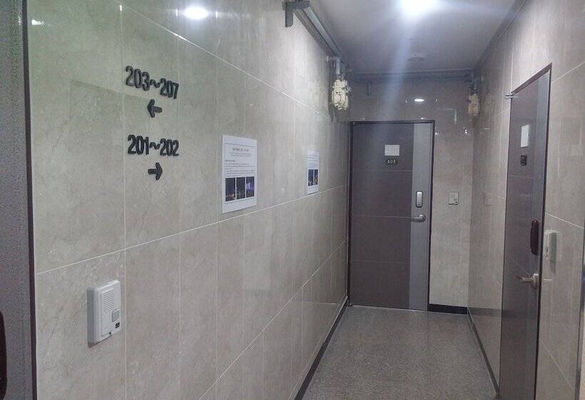 Jiin Hostel & Guesthouse