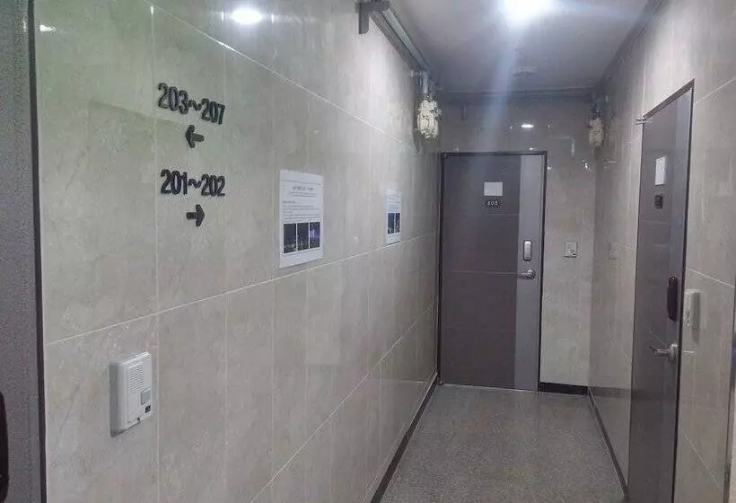 Jiin Hostel & Guesthouse