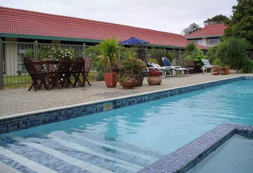 Airport Goldstar Motel