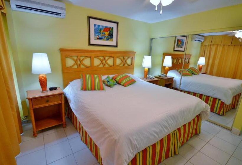 The Atrium Beach Resort And Spa, Ascend Hotel Collection