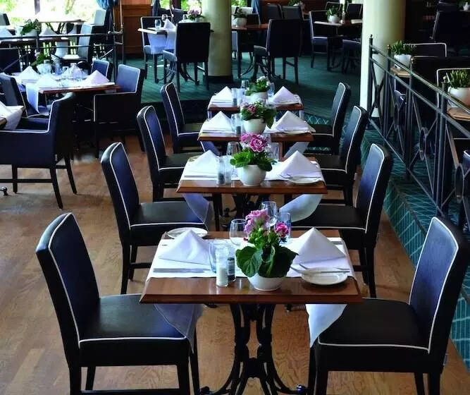 Fletcher Hotel Restaurant Carlton