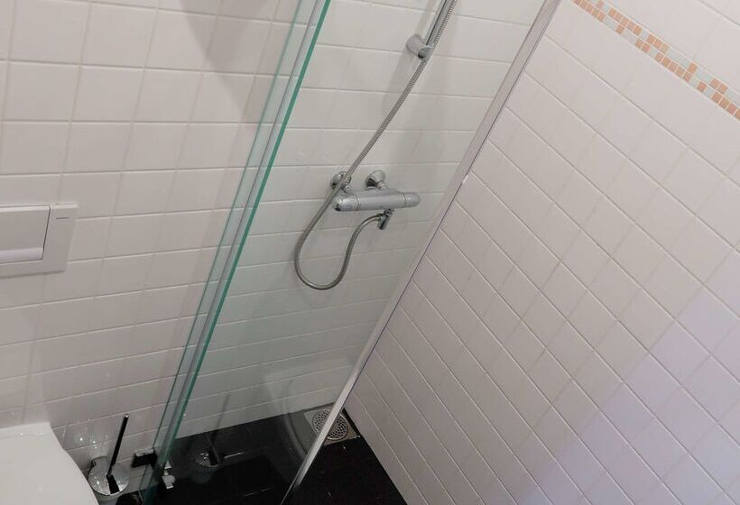 בית מלון כפרי Kasteel De Vanenburg