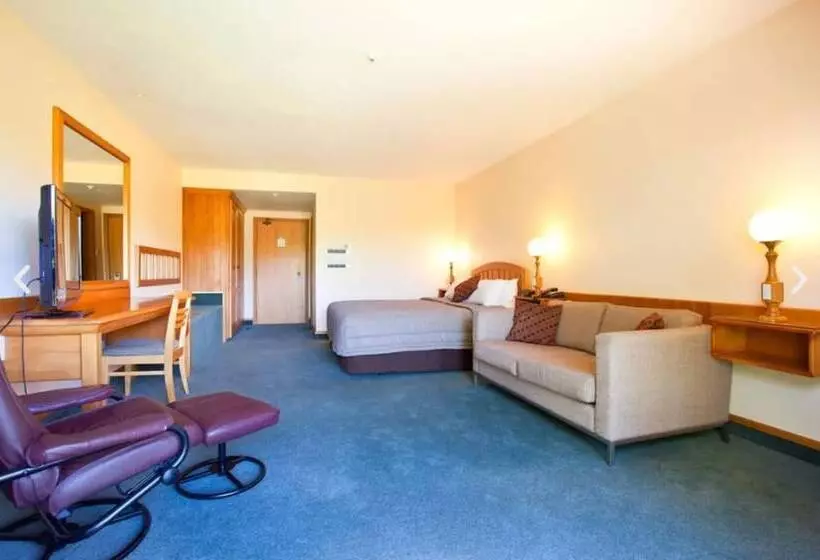 호텔 Distinction Mackenzie Country