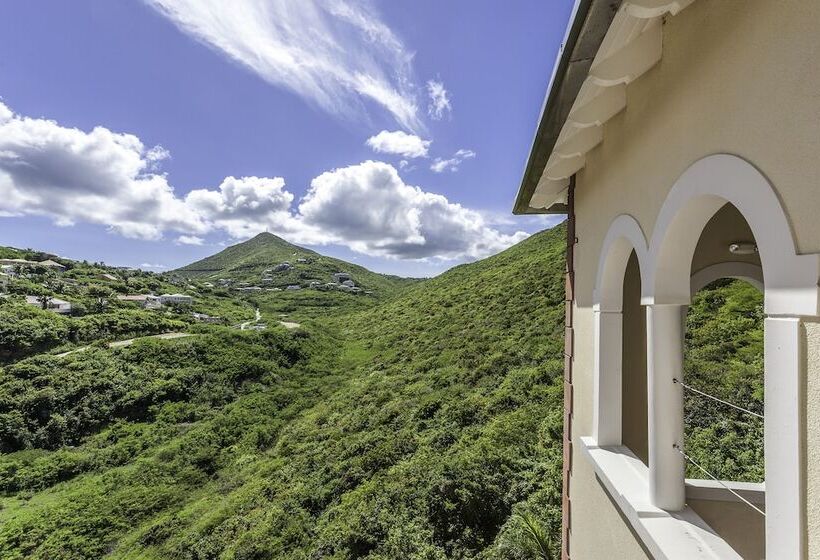 هتل Princess Heights Luxury Condo