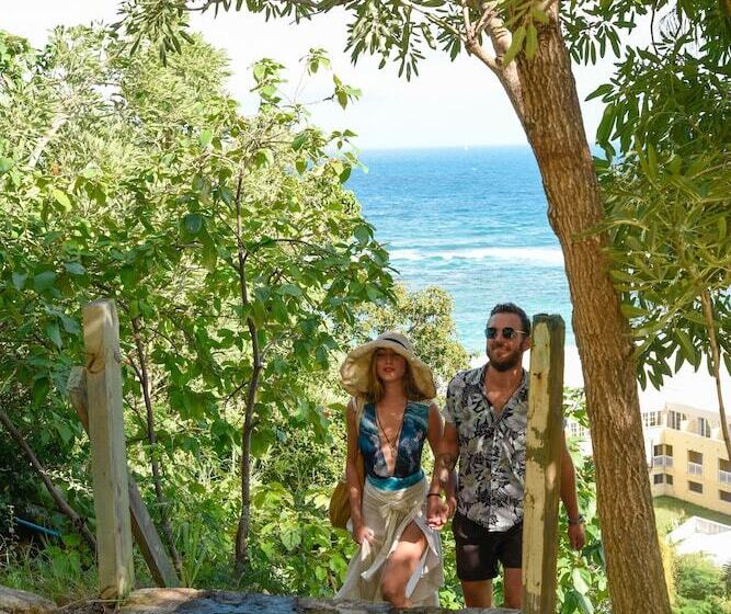 هتل Princess Heights Luxury Condo