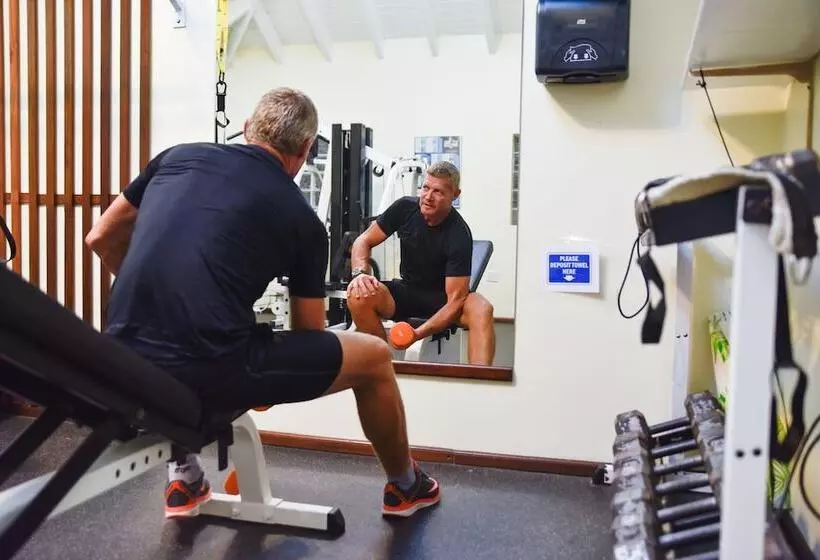 هتل Princess Heights Luxury Condo