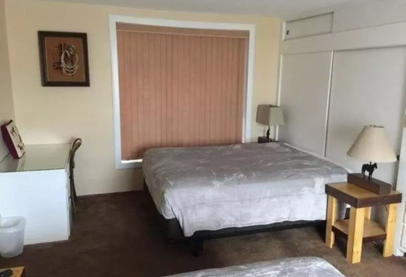 Aamiaismajoitus (B&B) Blue Dragonfly Inn