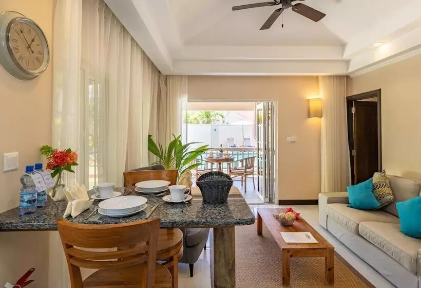 Felicie Cottage & Residence