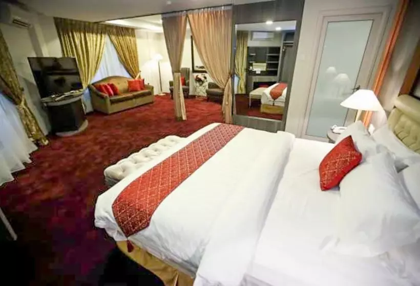 Hotelli Al Khatiri